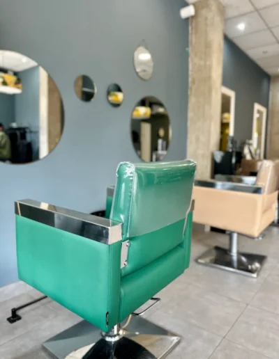 Sillón de peluquería verde